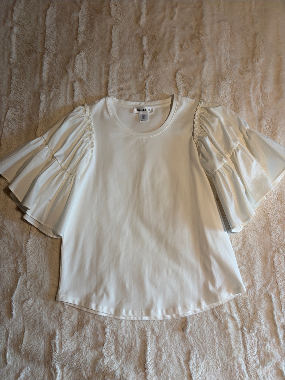 Sz S Bailey 44 Ivory Layered Flutter Sleeve Tee
